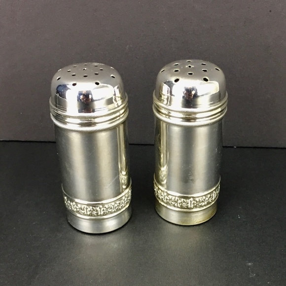 Silver Plated Vintage Salt and Pepper Shakers - Picture 3 of 8